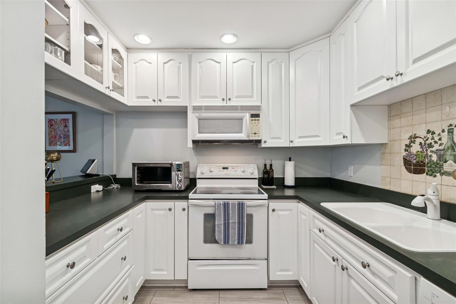 Image 22 of 48 For 2417 Jetton Avenue