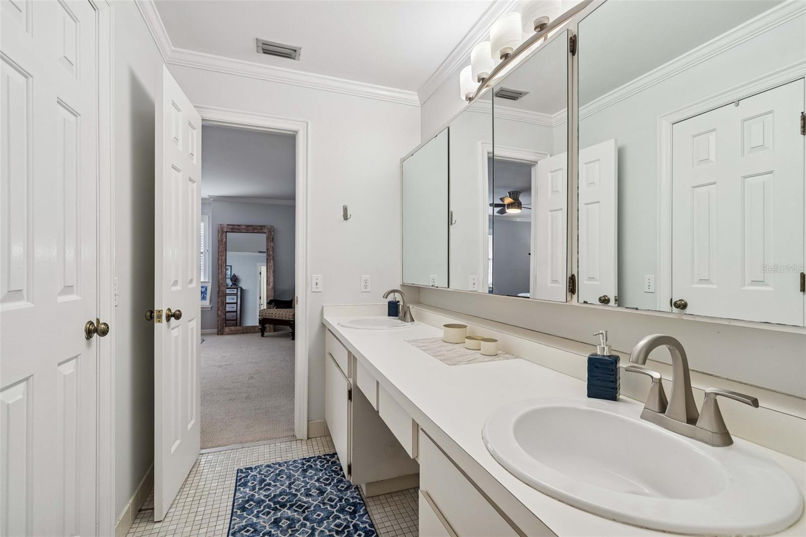 Image 34 of 48 For 2417 Jetton Avenue