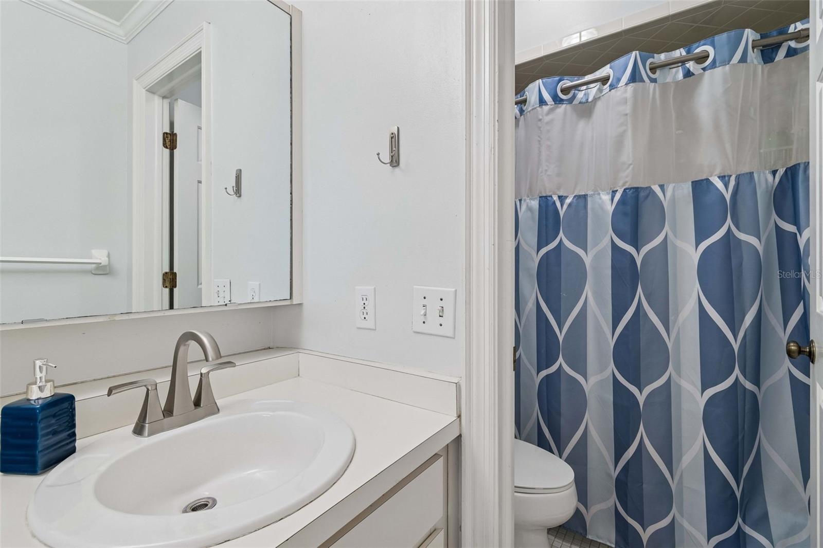 Image 35 of 48 For 2417 Jetton Avenue