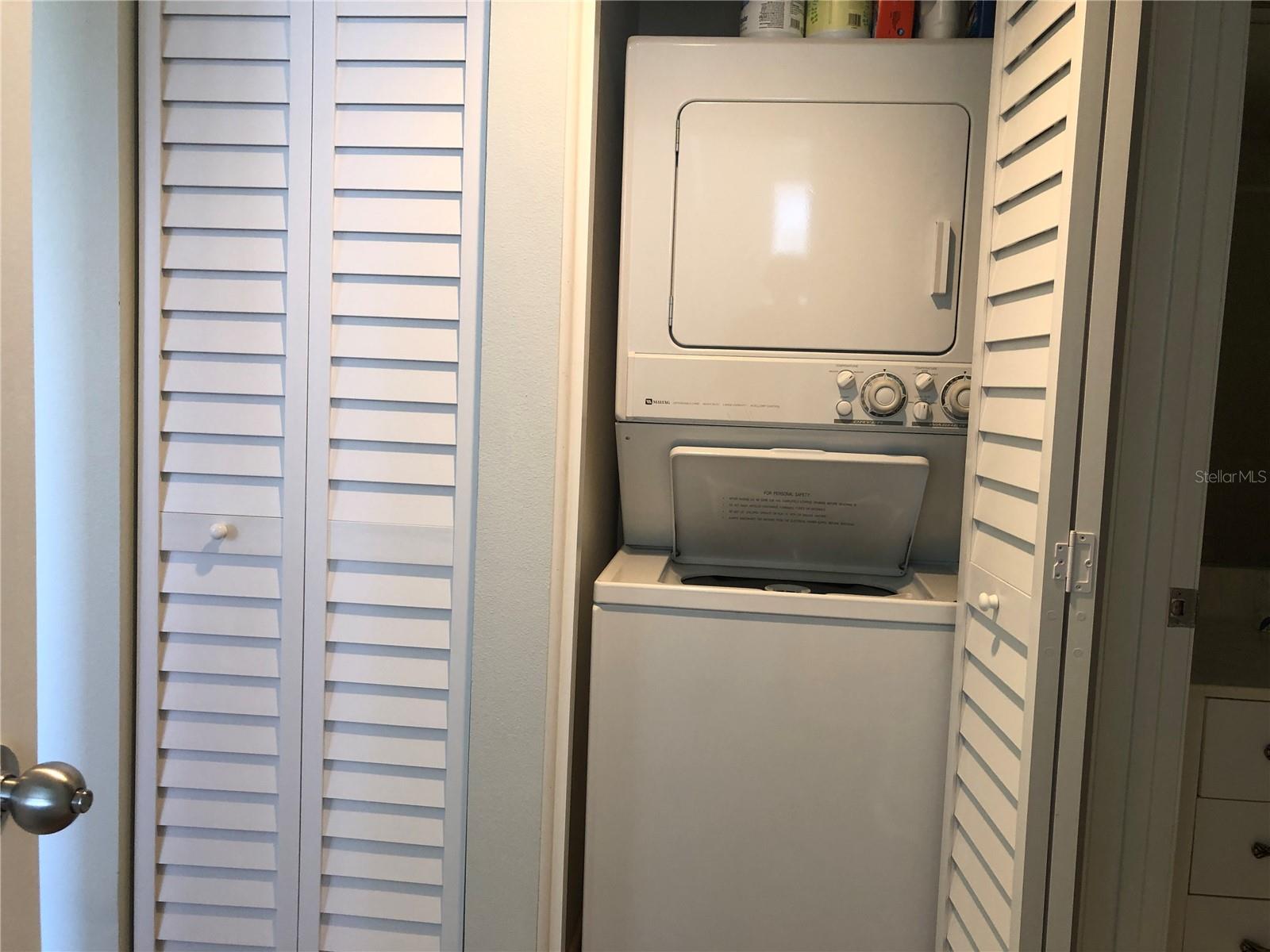 Image 23 of 49 For 8000 Sailboat Key Boulevard S 305