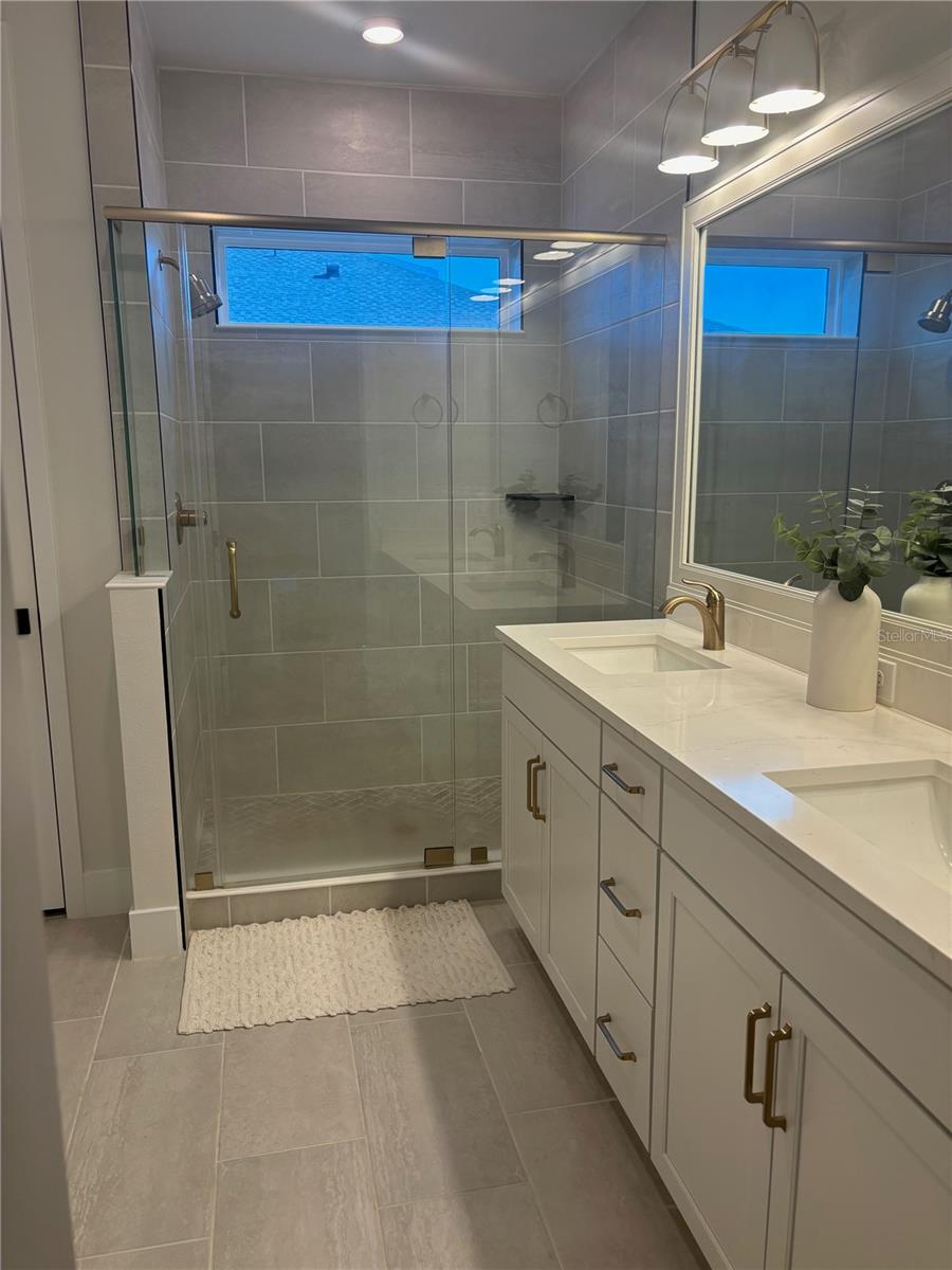 Image 9 of 16 For 4717 Mccoy Street 19