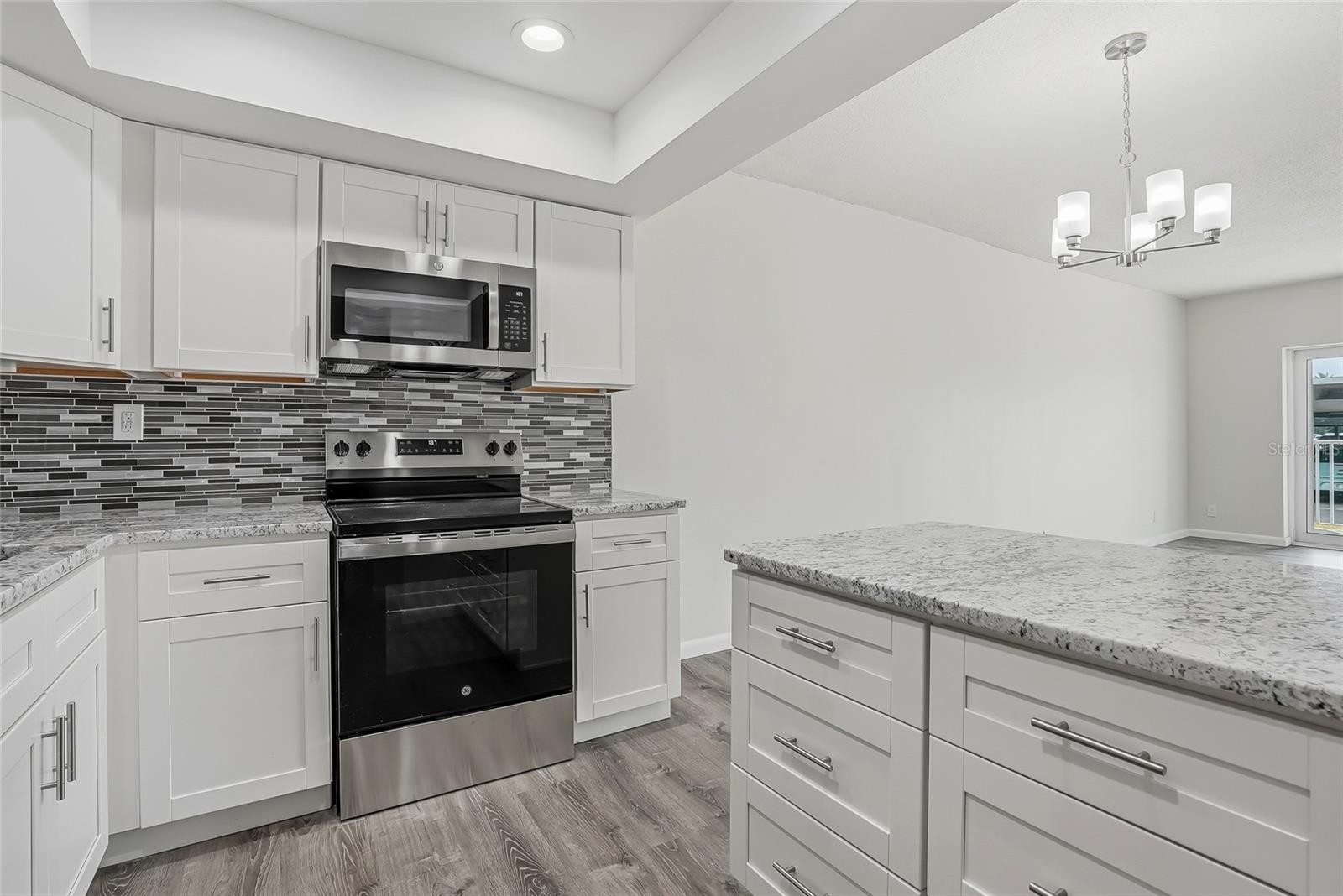 Image 10 of 30 For 420 64th Avenue 107