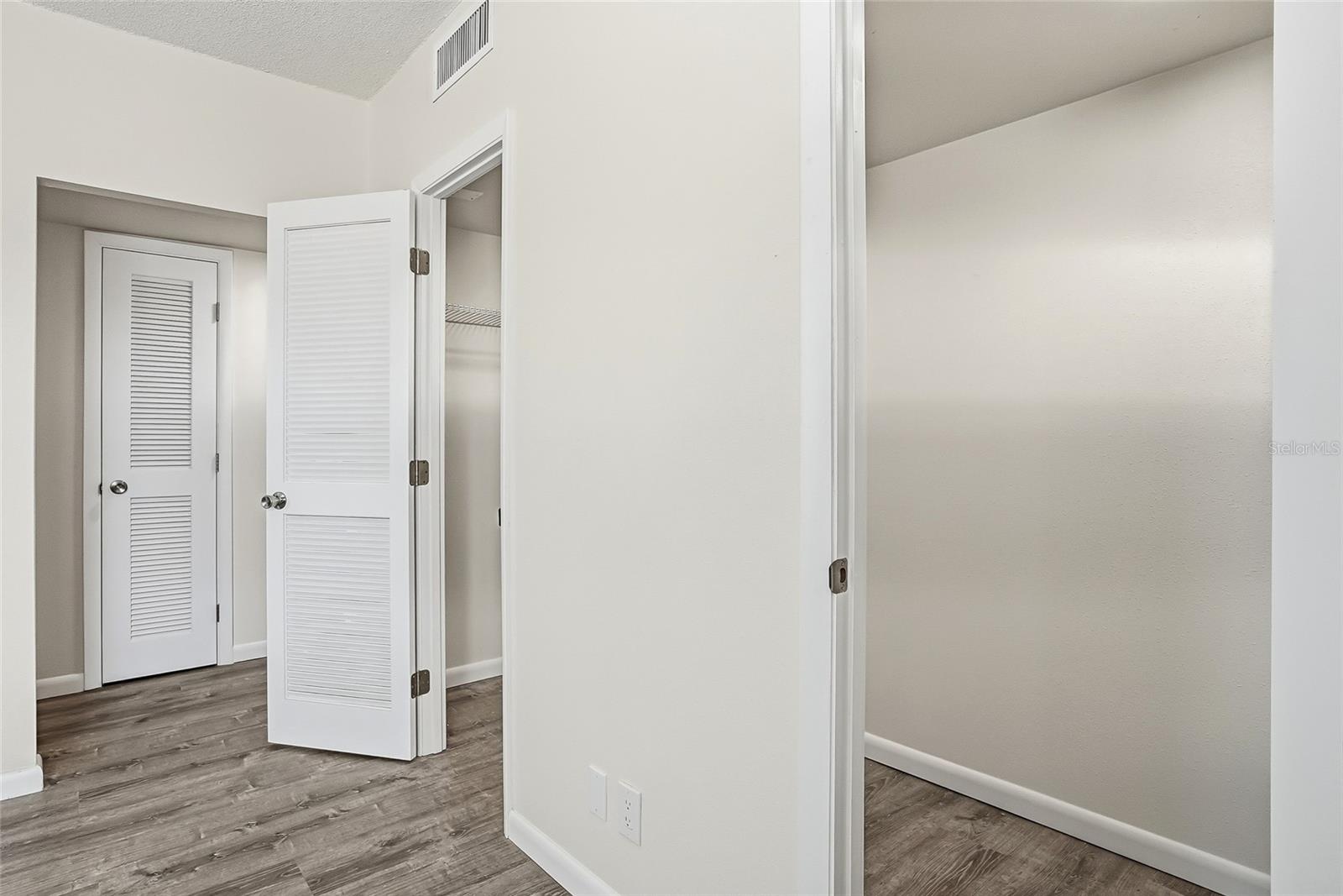 Image 13 of 30 For 420 64th Avenue 107