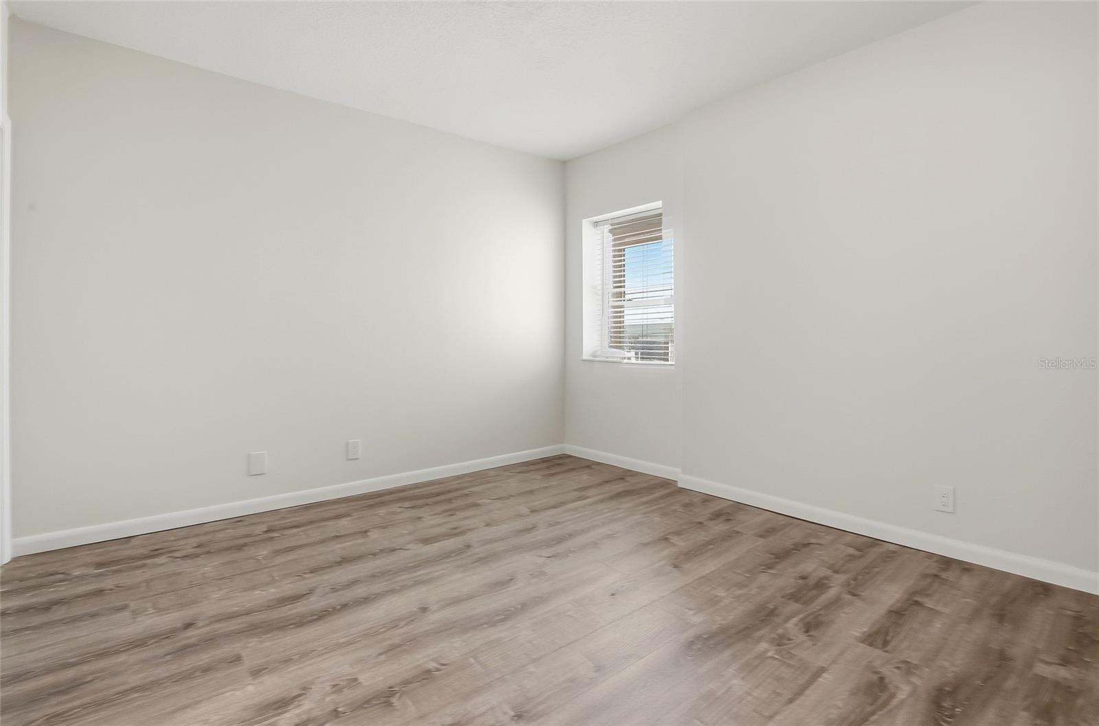 Image 15 of 30 For 420 64th Avenue 107