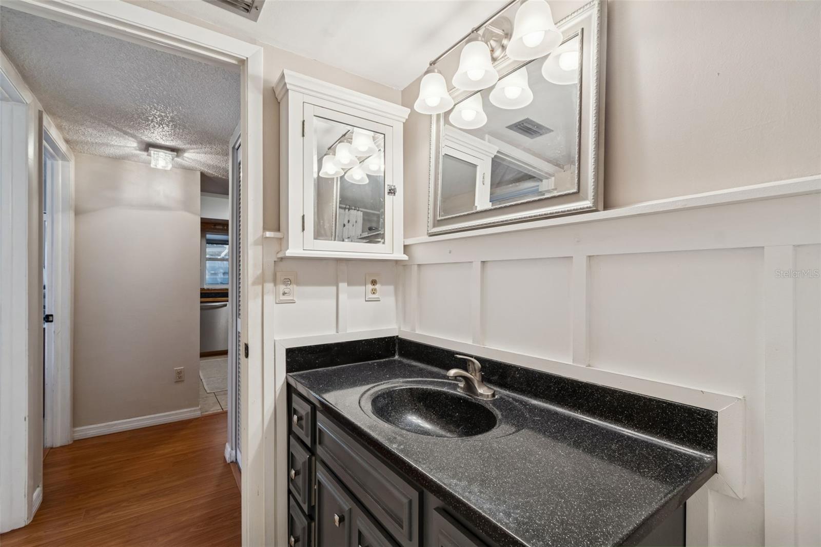 Image 24 of 43 For 2618 Cedar View Court 95b