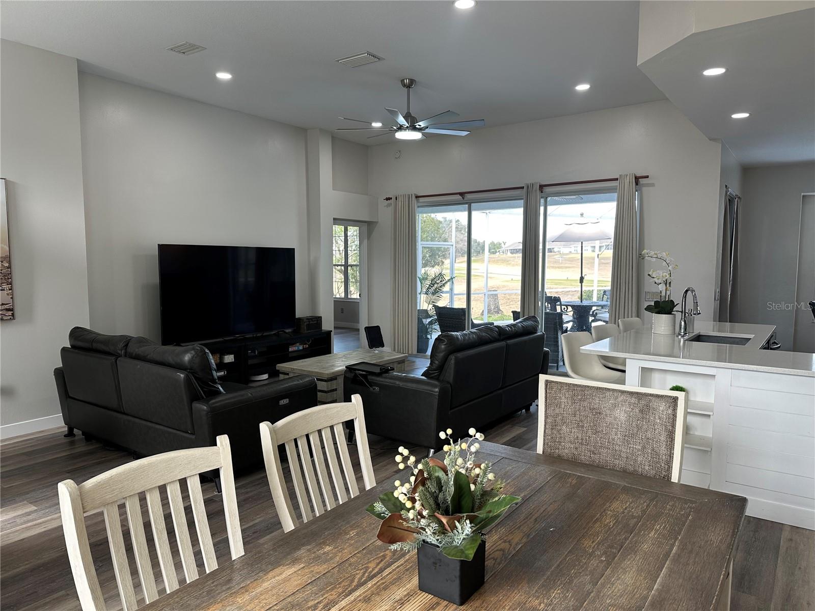 Image 18 of 43 For 4740 Crestline Drive