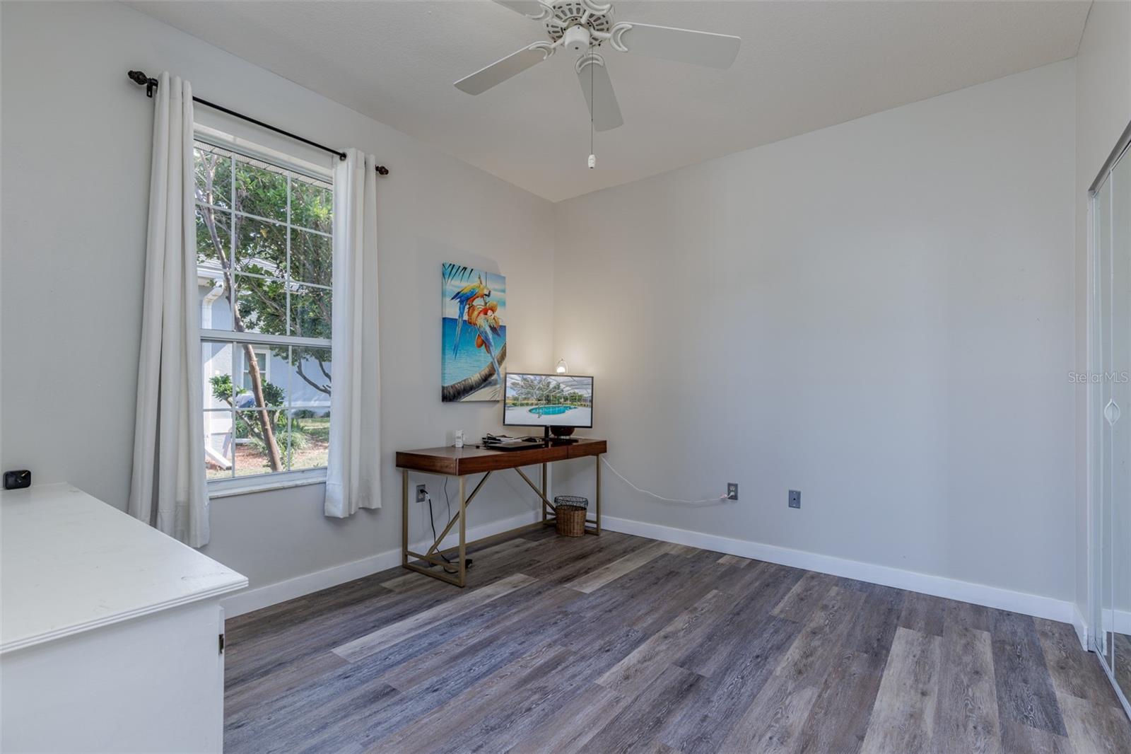 Image 20 of 43 For 4740 Crestline Drive