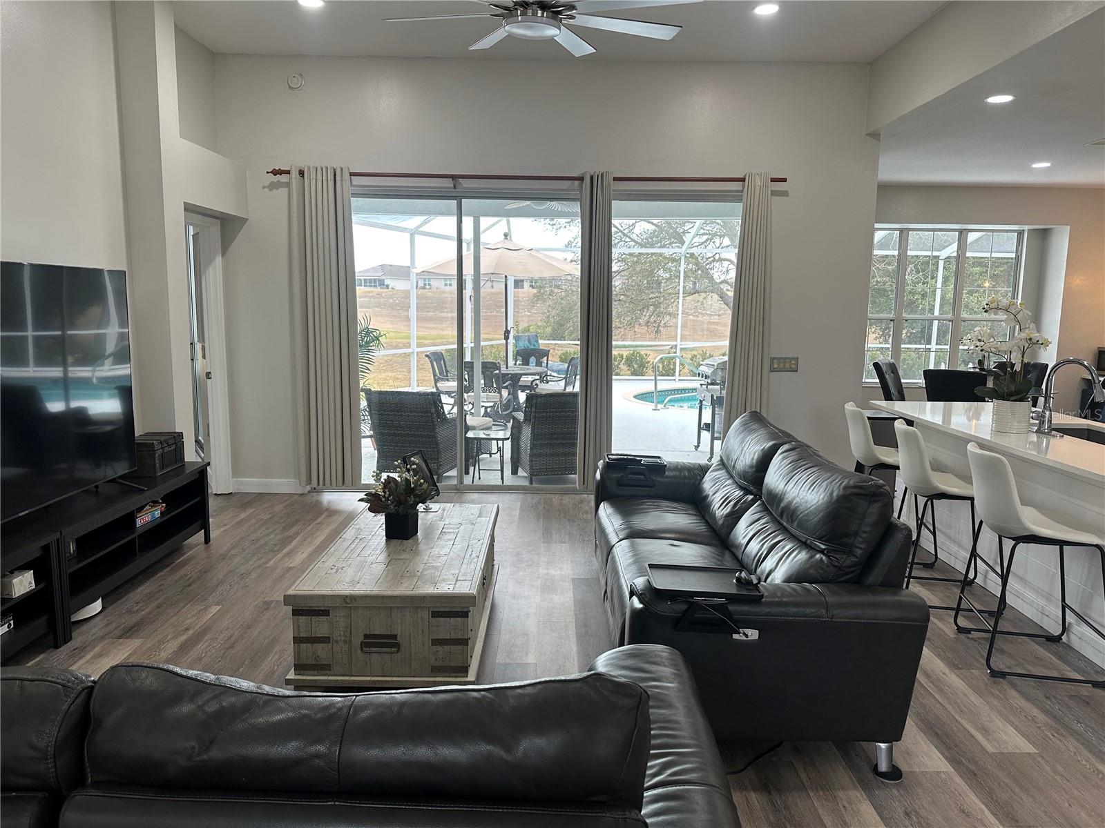 Image 5 of 43 For 4740 Crestline Drive