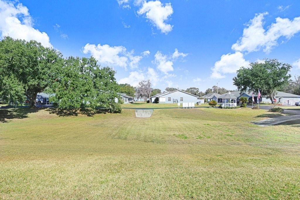 Image 15 of 23 For 38429 Cottonwood Place