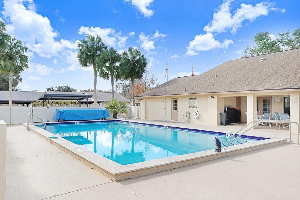 Image 16 of 23 For 38429 Cottonwood Place