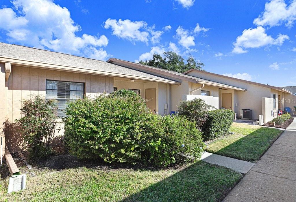 Image 2 of 23 For 38429 Cottonwood Place