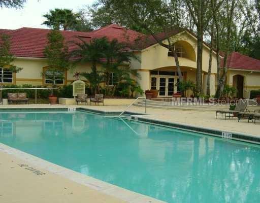 Image 3 of 9 For 5616 Pinnacle Heights Circle 304