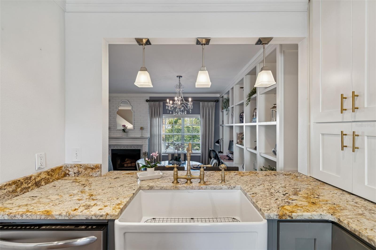 Image 22 of 86 For 5220 Russell Street 36