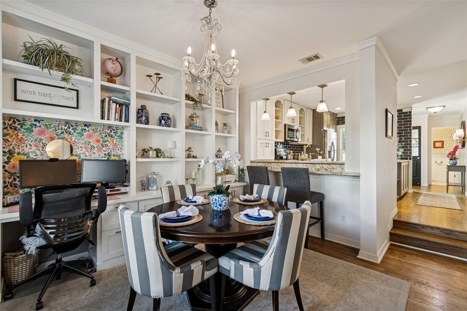 Image 27 of 86 For 5220 Russell Street 36