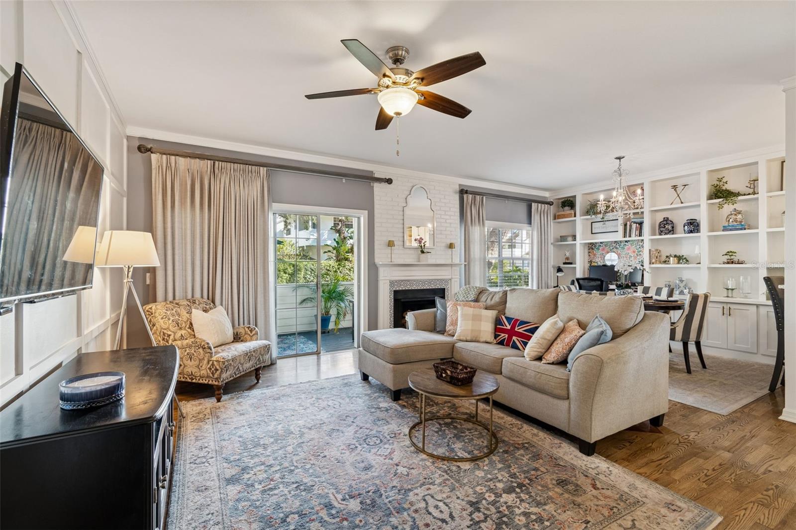 Image 29 of 86 For 5220 Russell Street 36