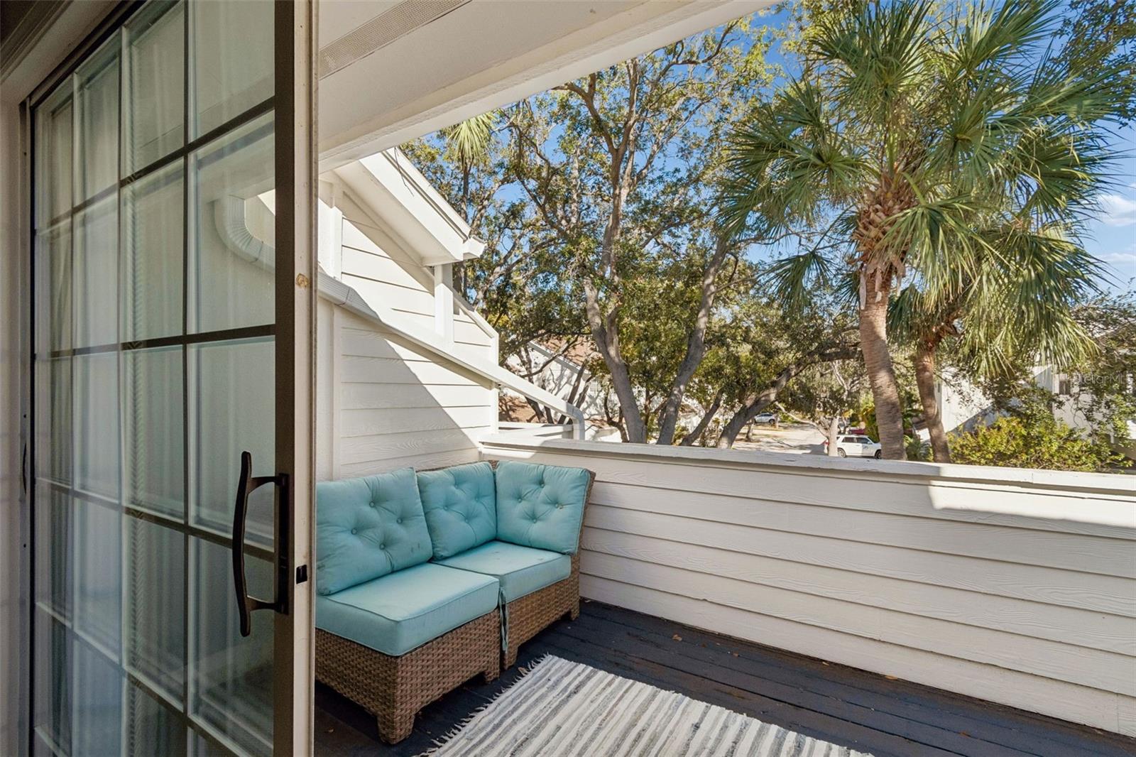 Image 44 of 86 For 5220 Russell Street 36