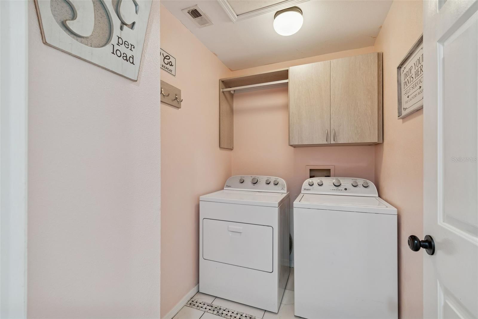 Image 52 of 86 For 5220 Russell Street 36