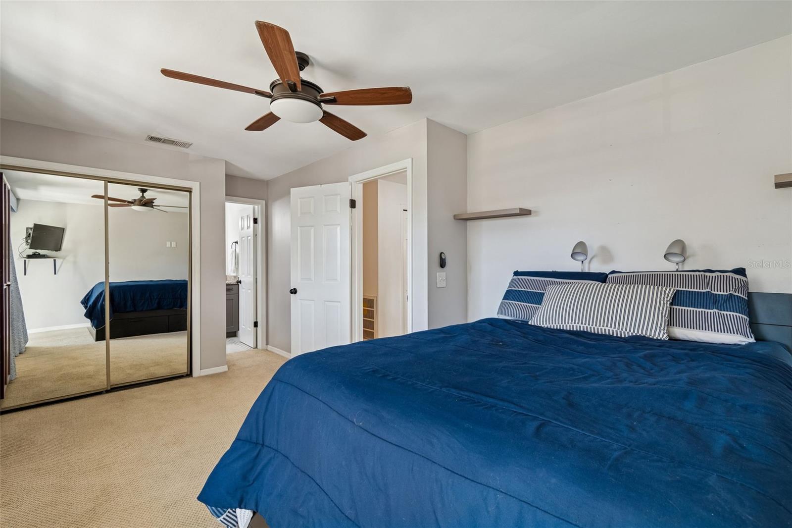 Image 55 of 86 For 5220 Russell Street 36