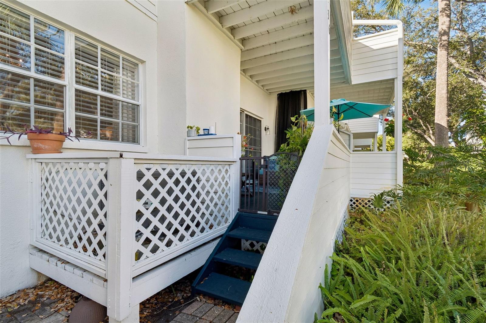 Image 66 of 86 For 5220 Russell Street 36