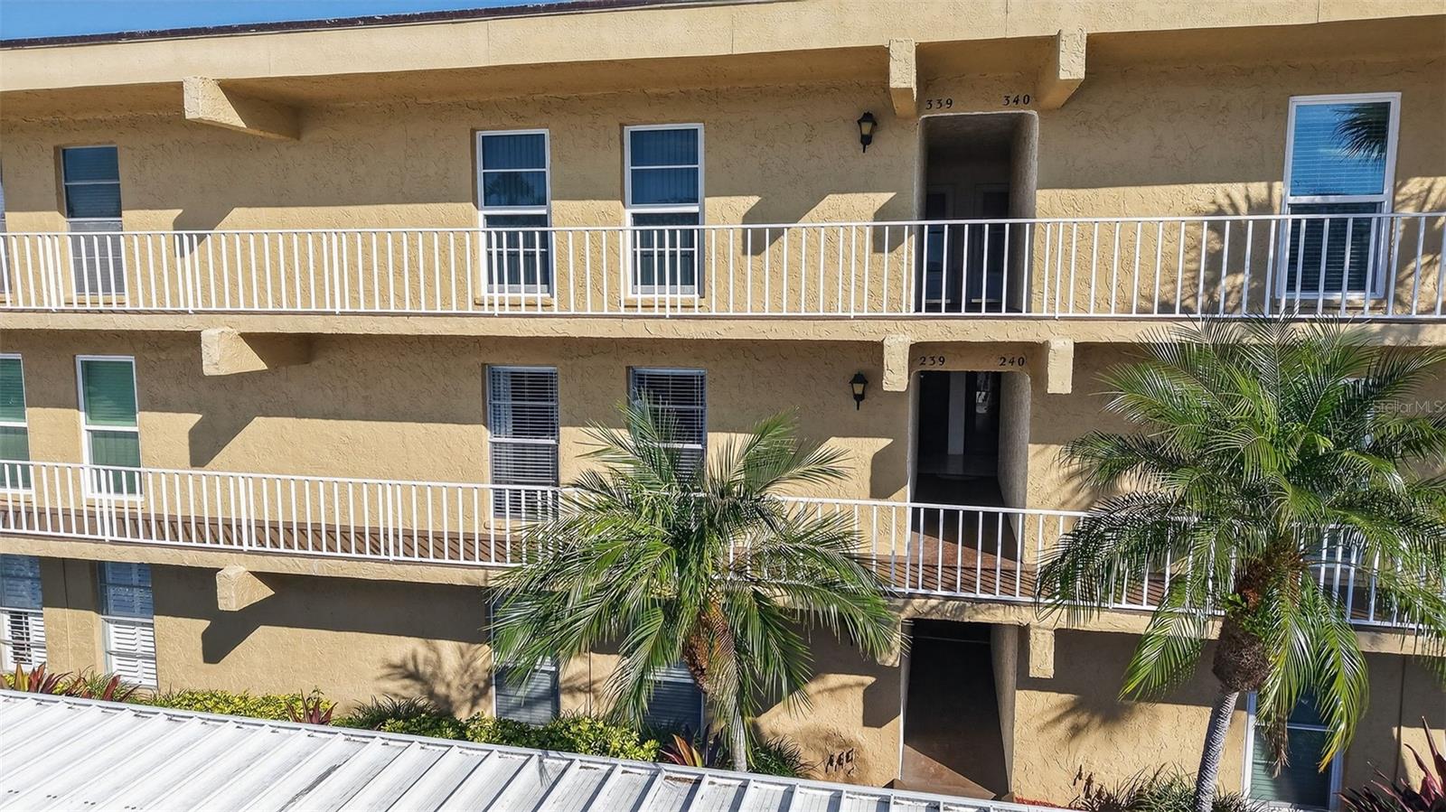 Image 2 of 37 For 225 Country Club Drive D239