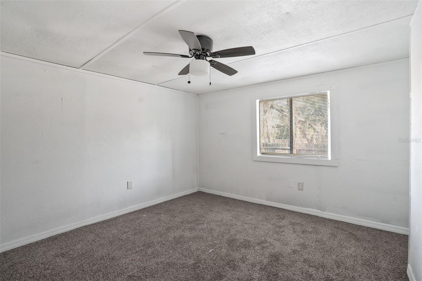 Image 4 of 30 For 10205 Burton Street