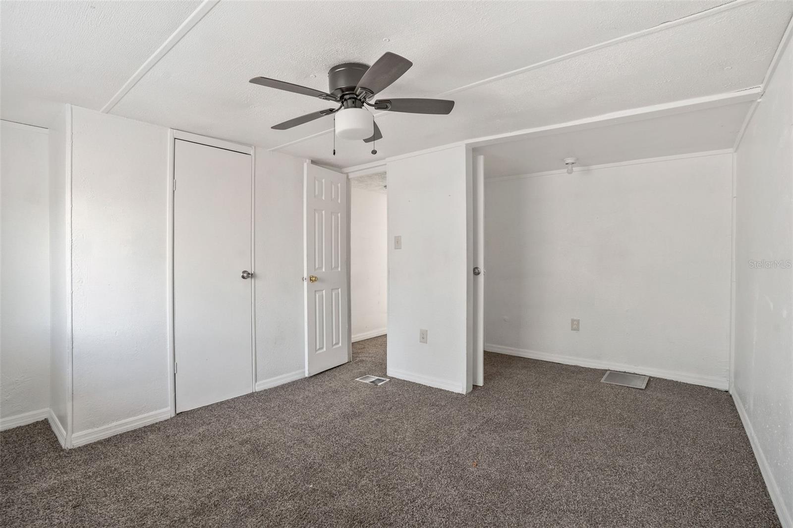 Image 5 of 30 For 10205 Burton Street