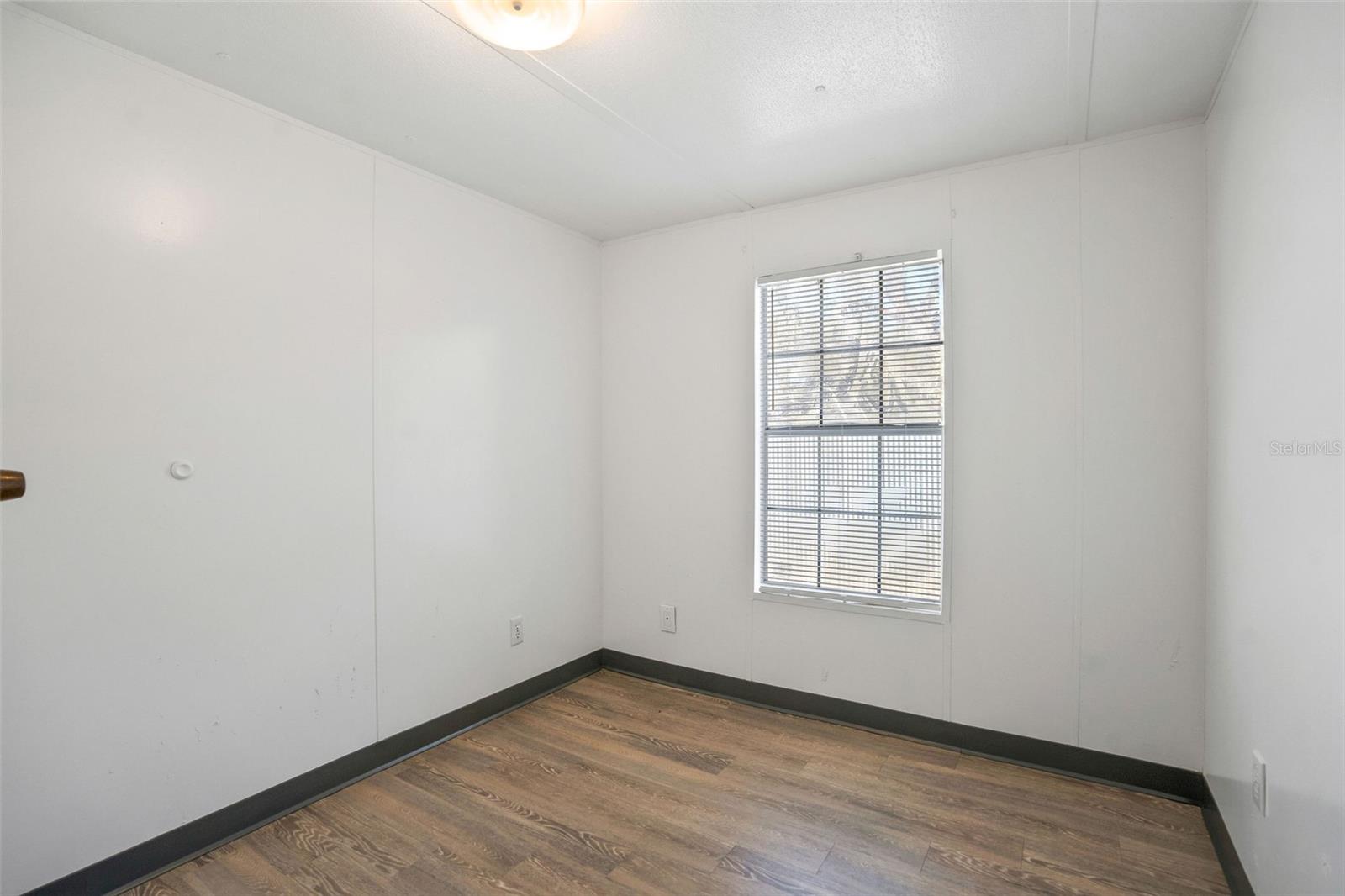 Image 8 of 20 For 9342 Labelle Street