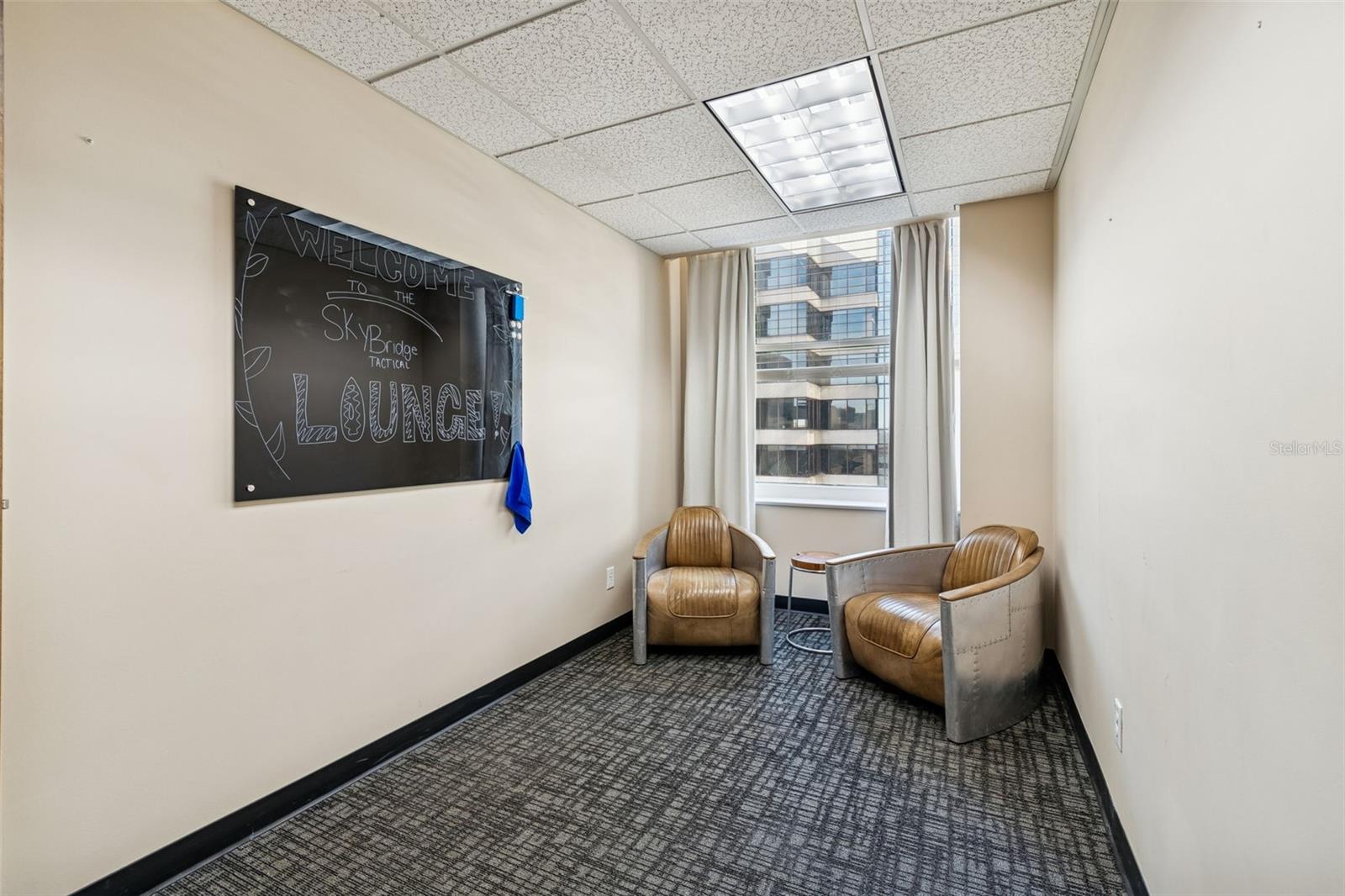 Image 20 of 100 For 707 Franklin Street 6