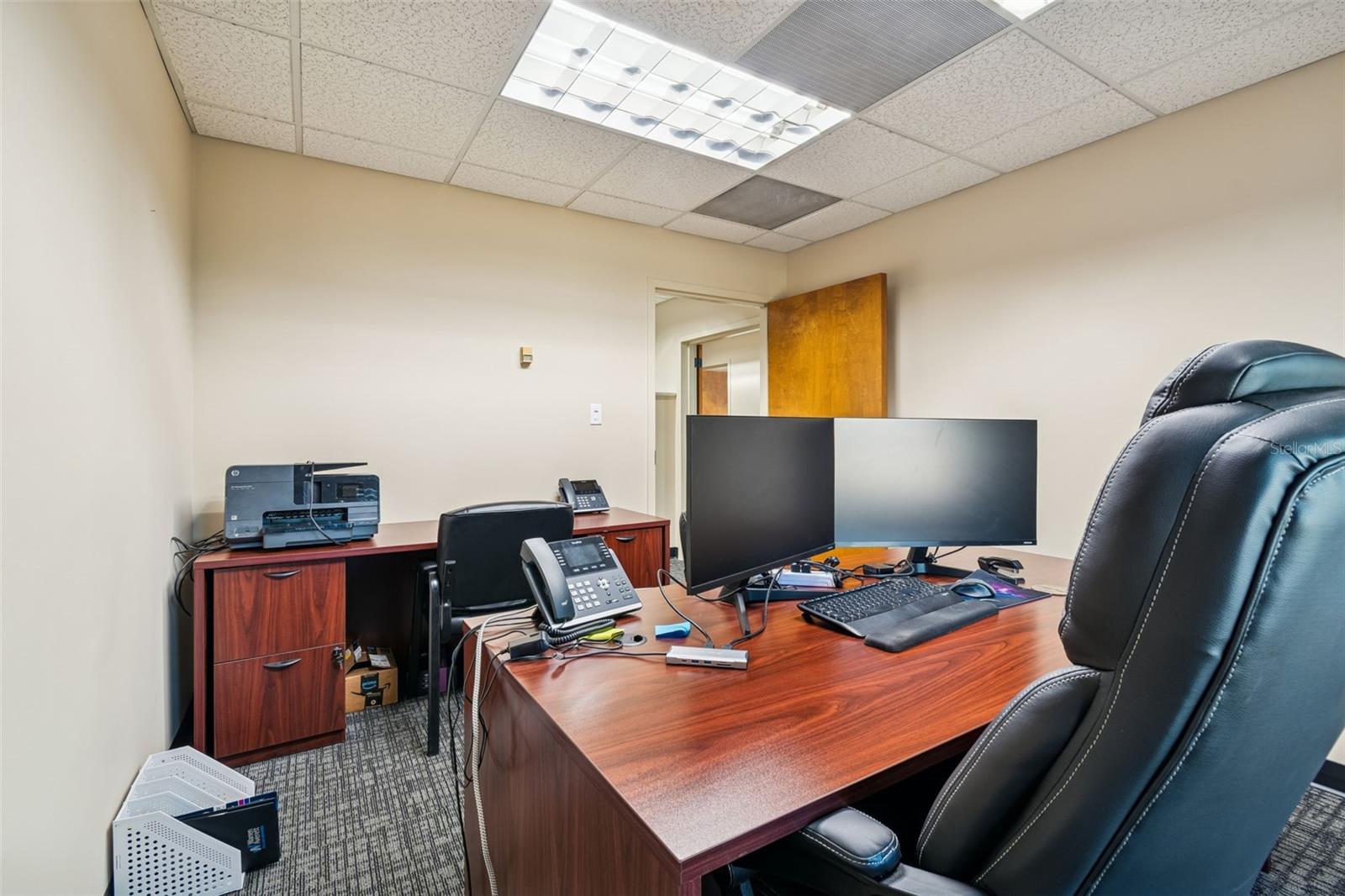 Image 30 of 100 For 707 Franklin Street 6