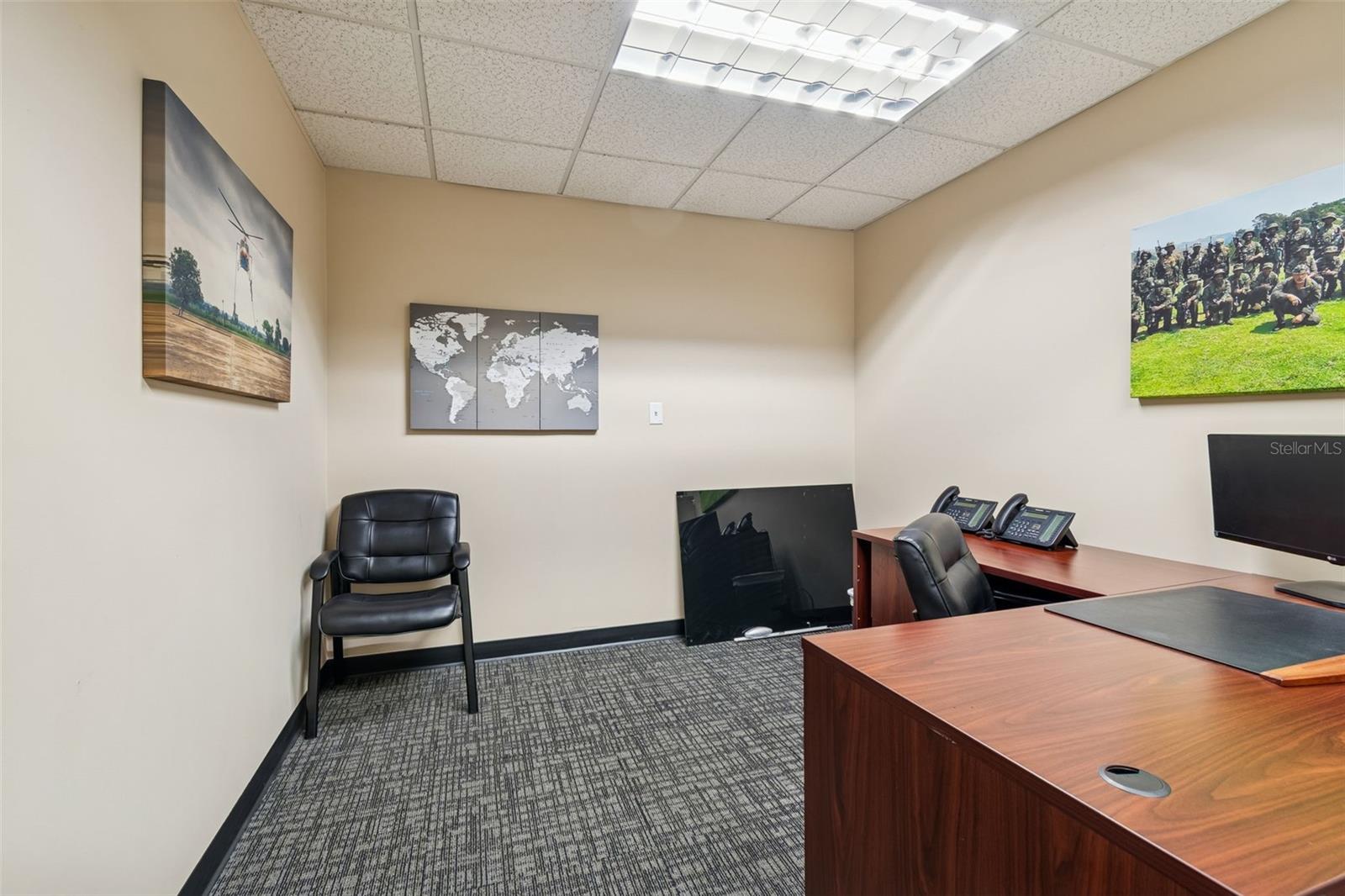 Image 31 of 100 For 707 Franklin Street 6