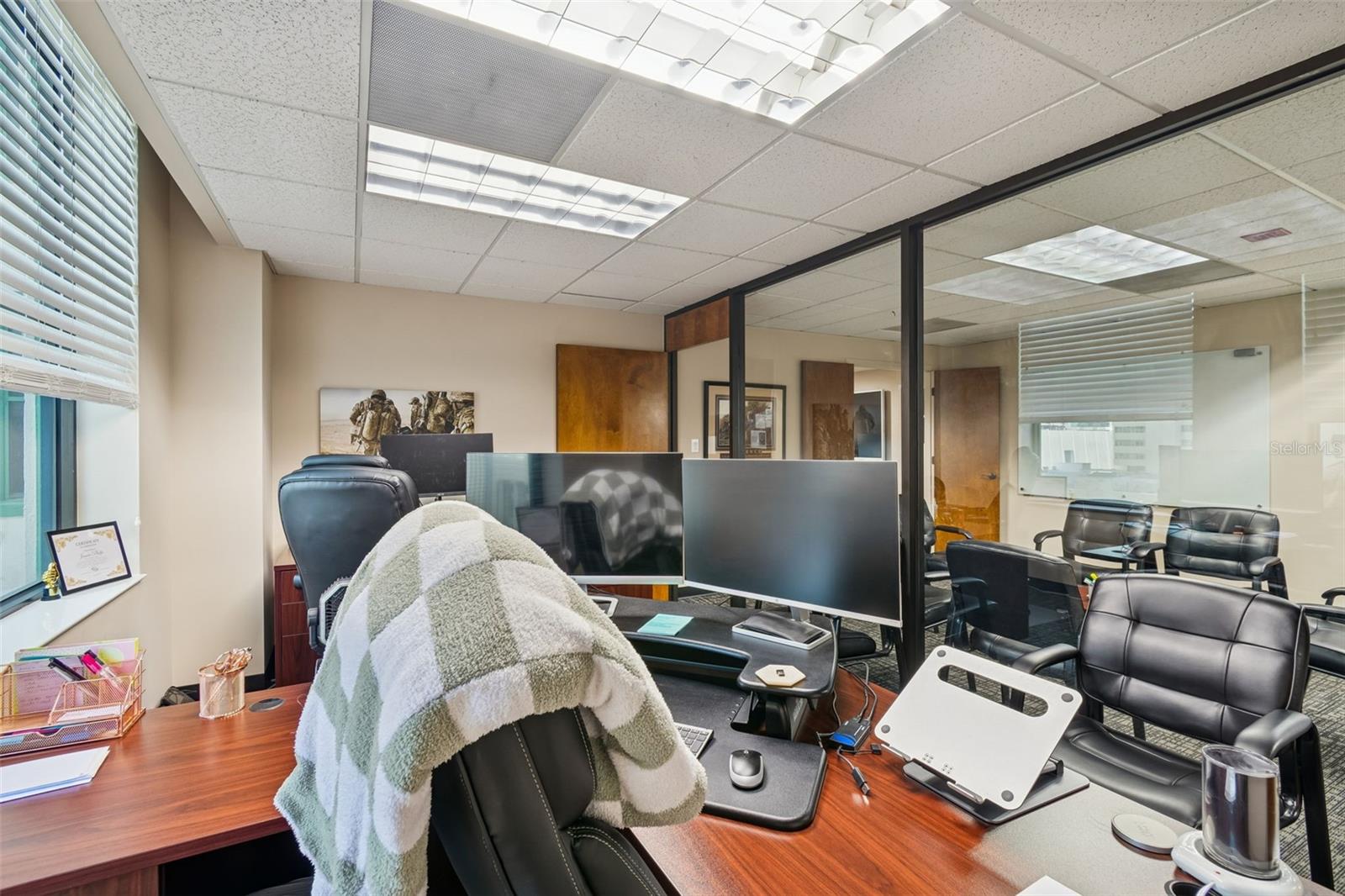 Image 51 of 100 For 707 Franklin Street 6