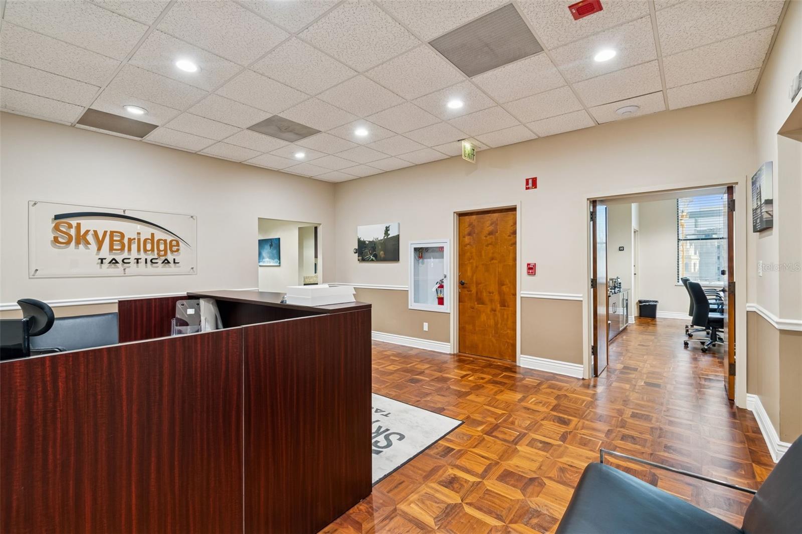 Image 9 of 100 For 707 Franklin Street 6