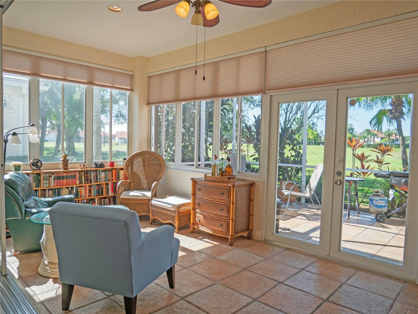 Image 10 of 48 For 4054 Caddie Drive E