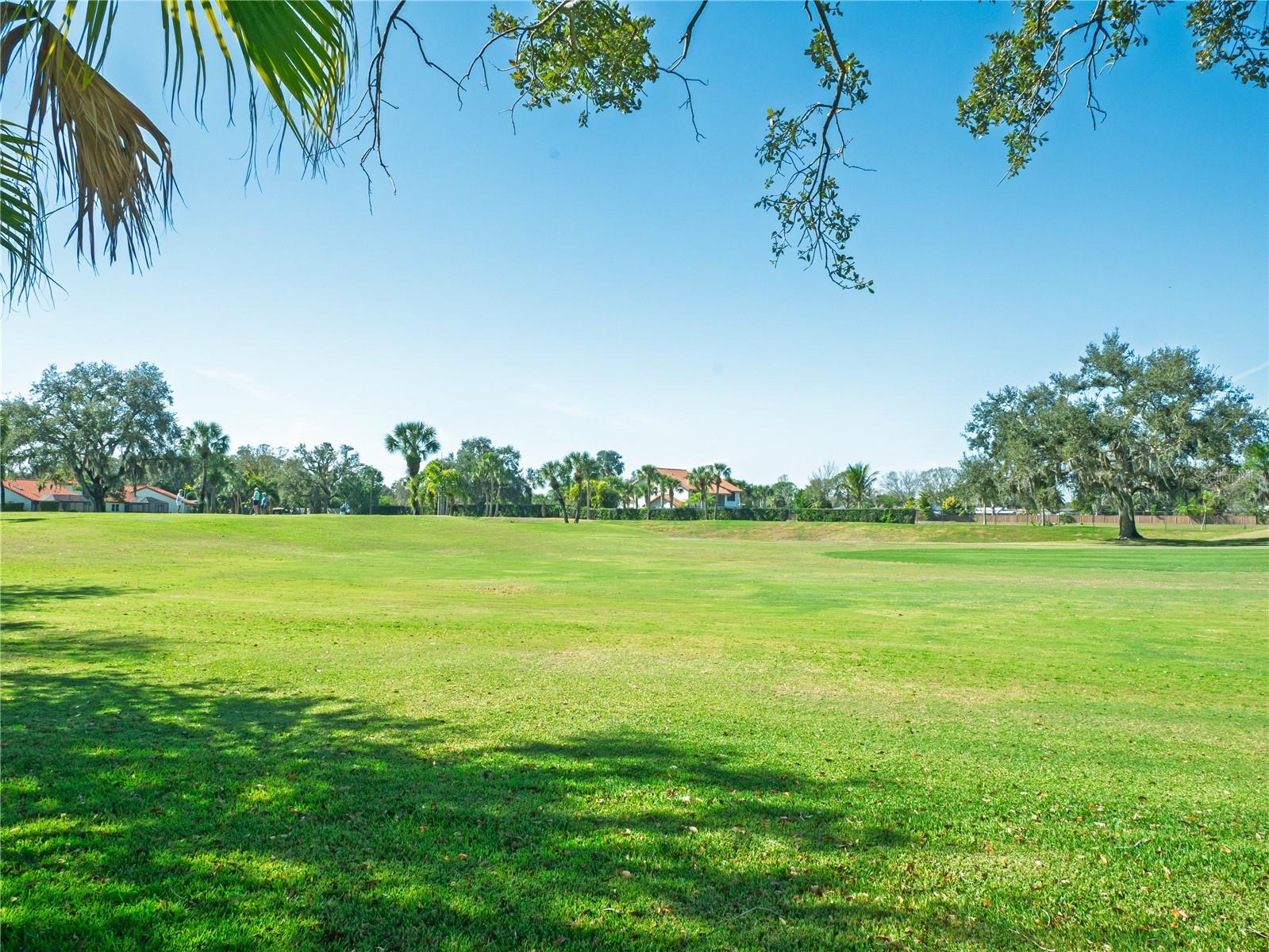 Image 13 of 48 For 4054 Caddie Drive E