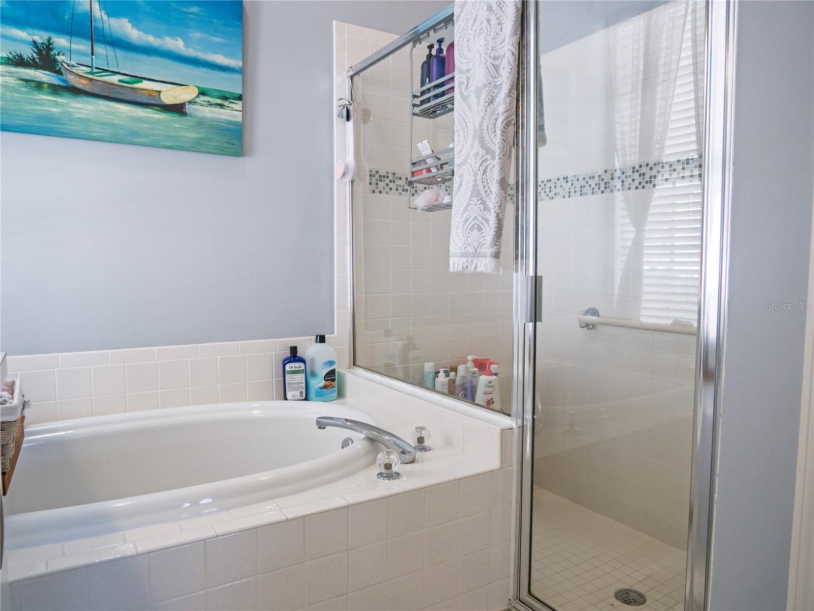 Image 24 of 48 For 4054 Caddie Drive E