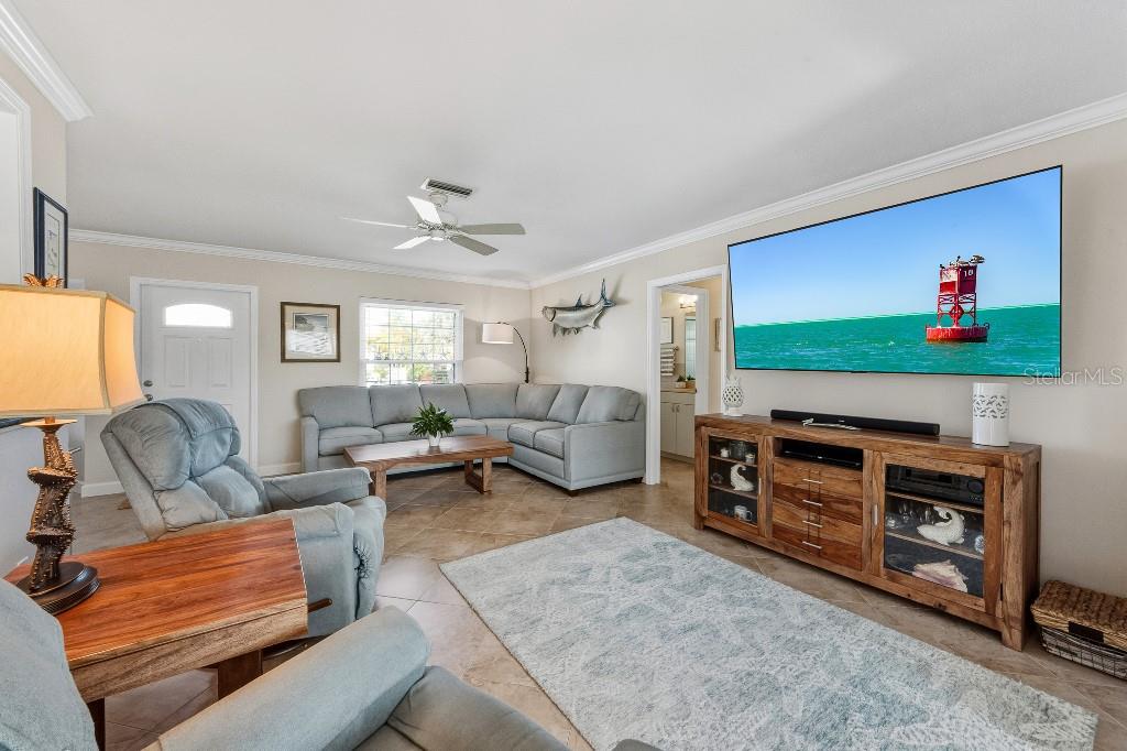 Image 4 of 23 For 529 67th Street