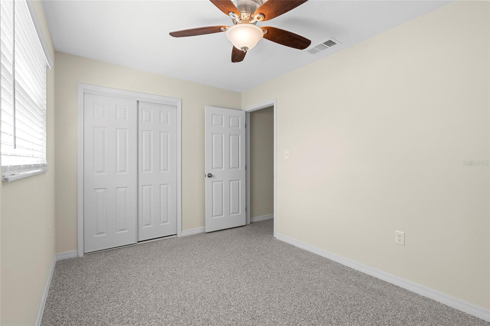 Image 18 of 44 For 358 Highland Shores Drive