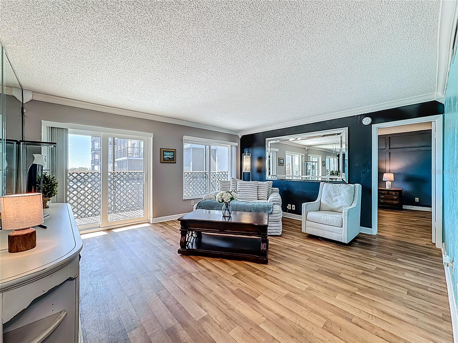 Image 10 of 43 For 2901 26th Street W Apt 511