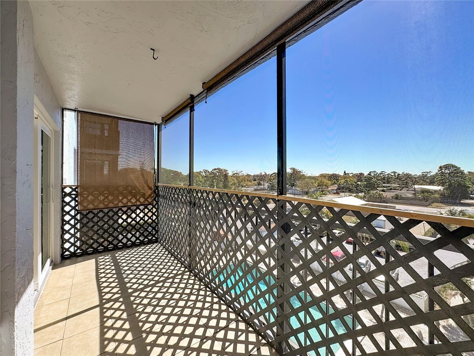 Image 16 of 43 For 2901 26th Street W Apt 511