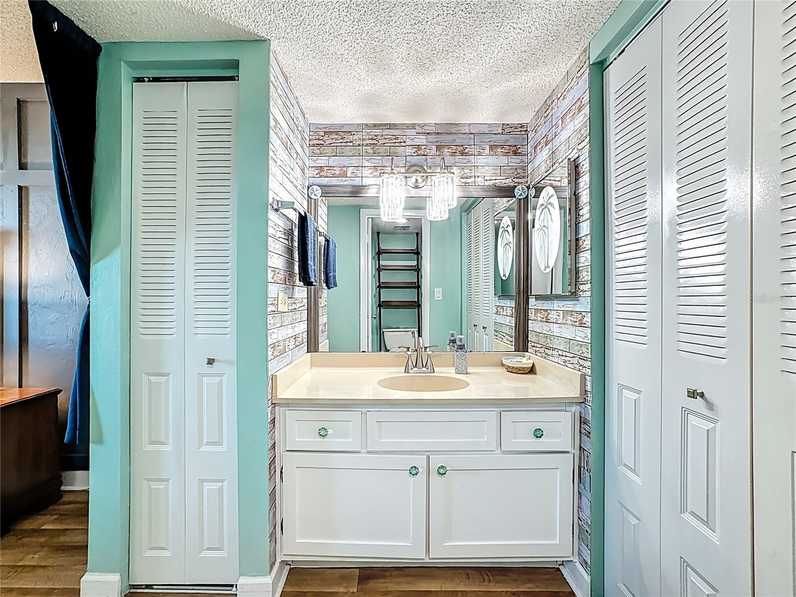 Image 26 of 43 For 2901 26th Street W Apt 511