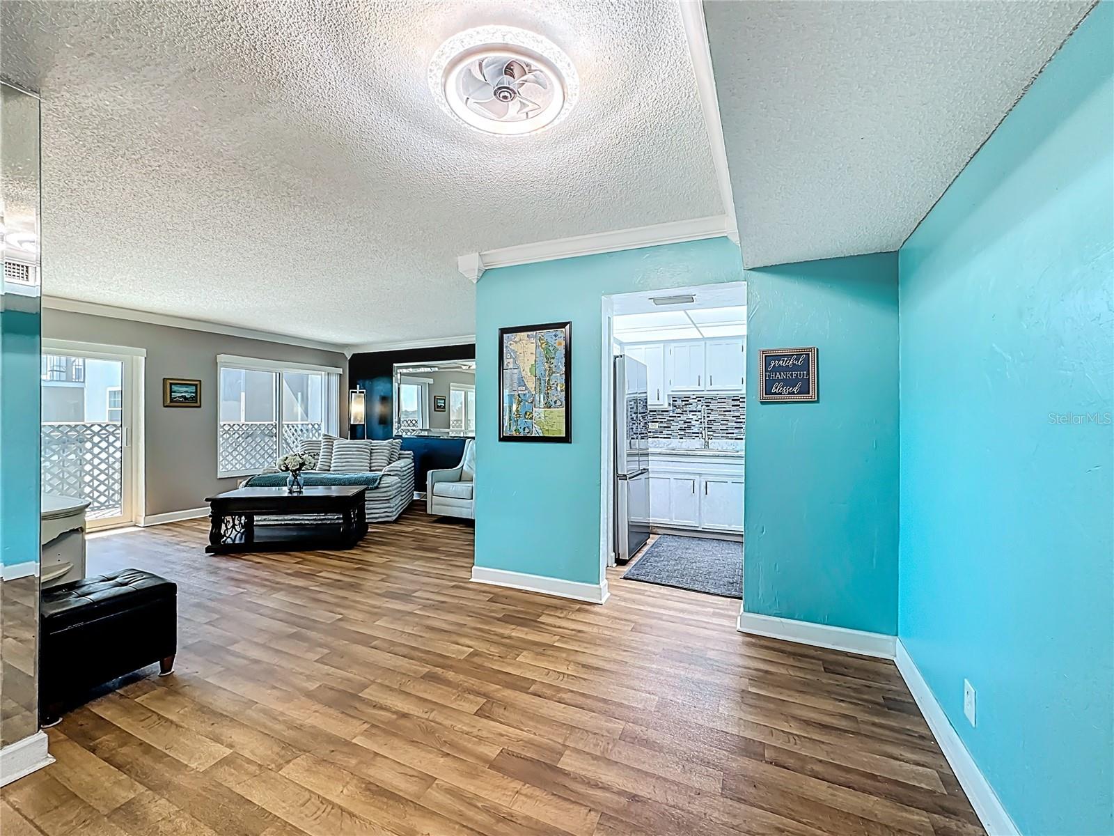 Image 3 of 43 For 2901 26th Street W Apt 511