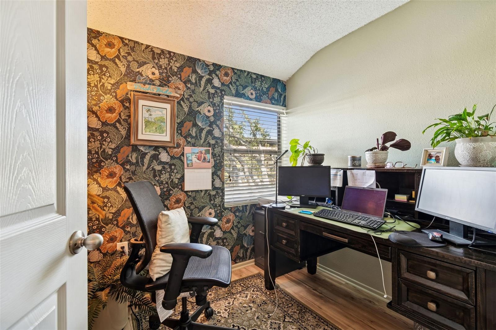 Image 20 of 48 For 5754 Baywater Drive