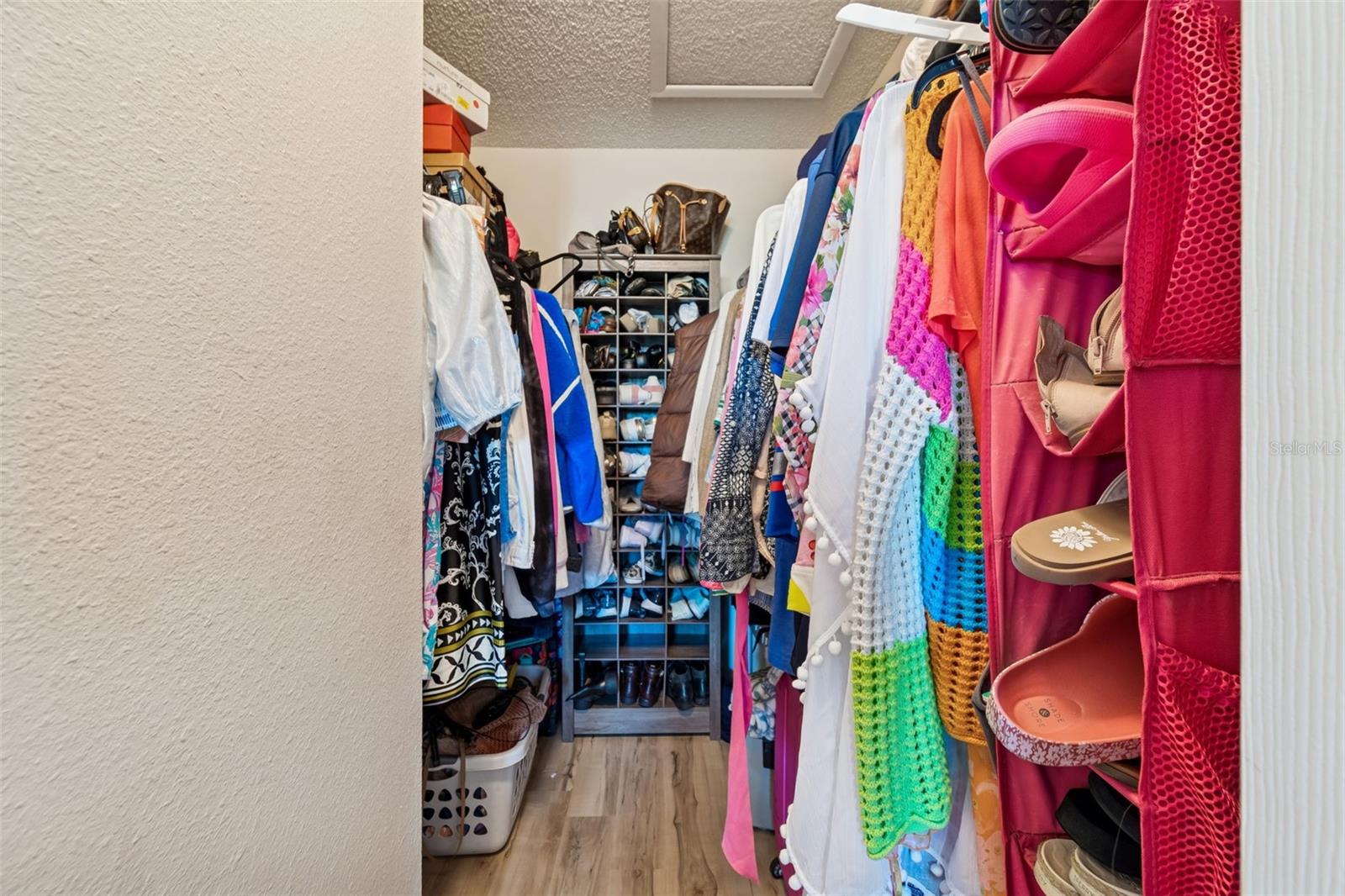 Image 28 of 48 For 5754 Baywater Drive