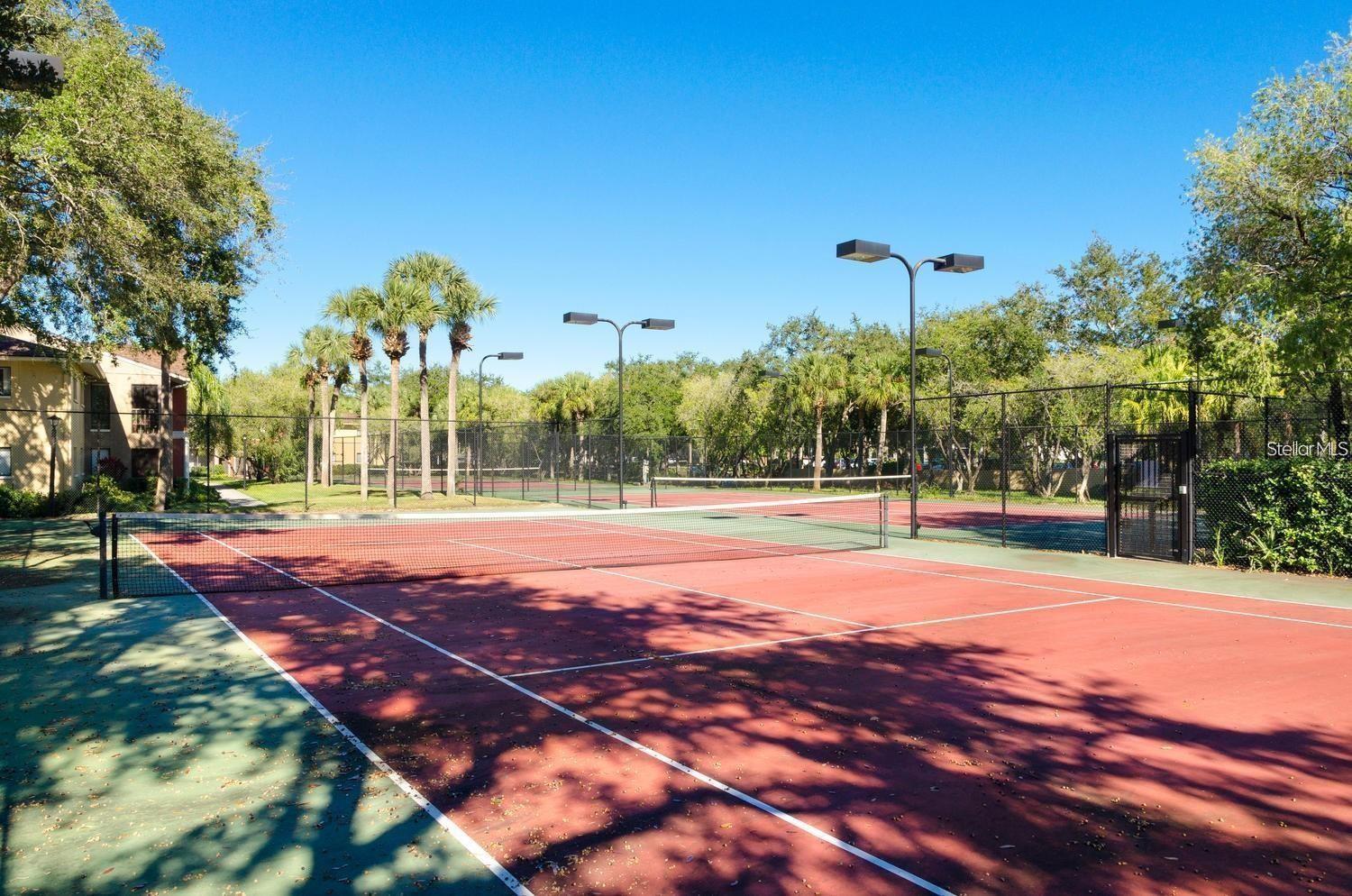 Image 40 of 48 For 5754 Baywater Drive