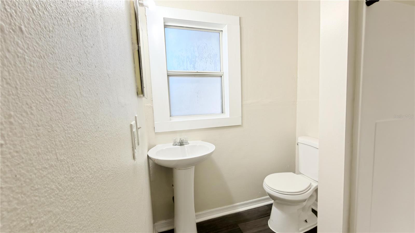 Image 7 of 11 For 8113 Semmes Street