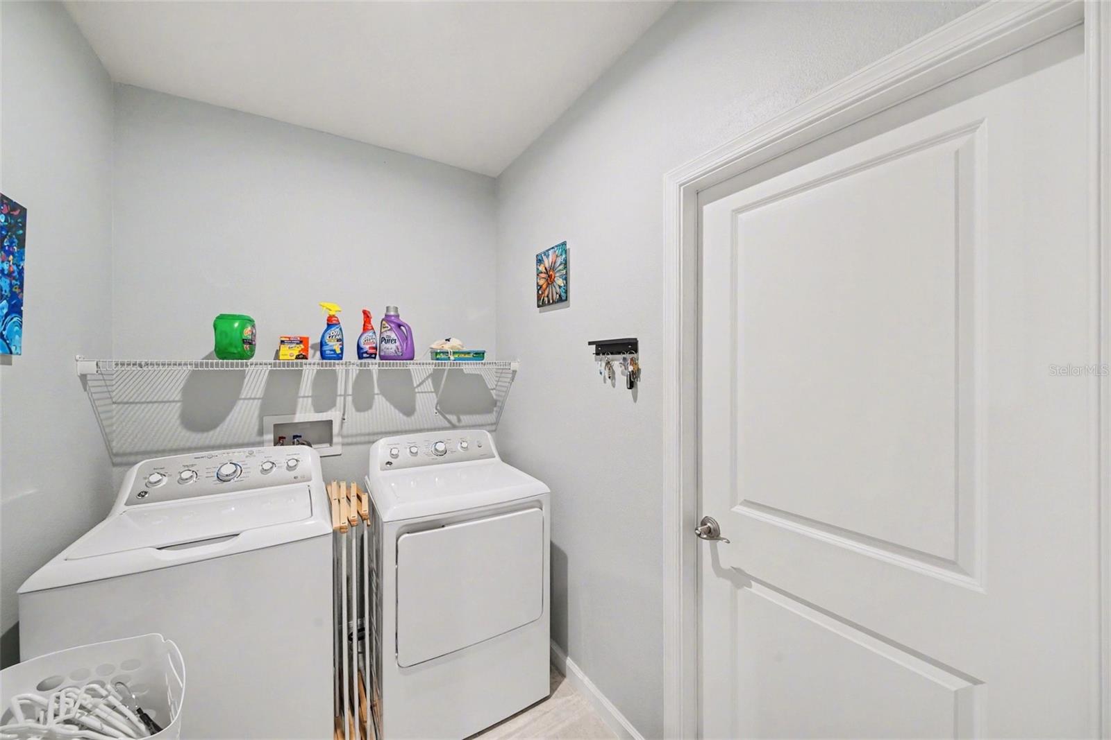 Image 21 of 41 For 18088 Turning Leaf Circle