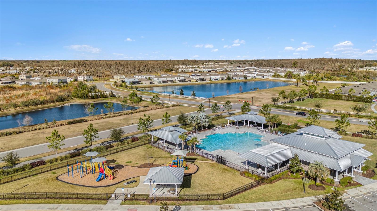 Image 38 of 41 For 18088 Turning Leaf Circle