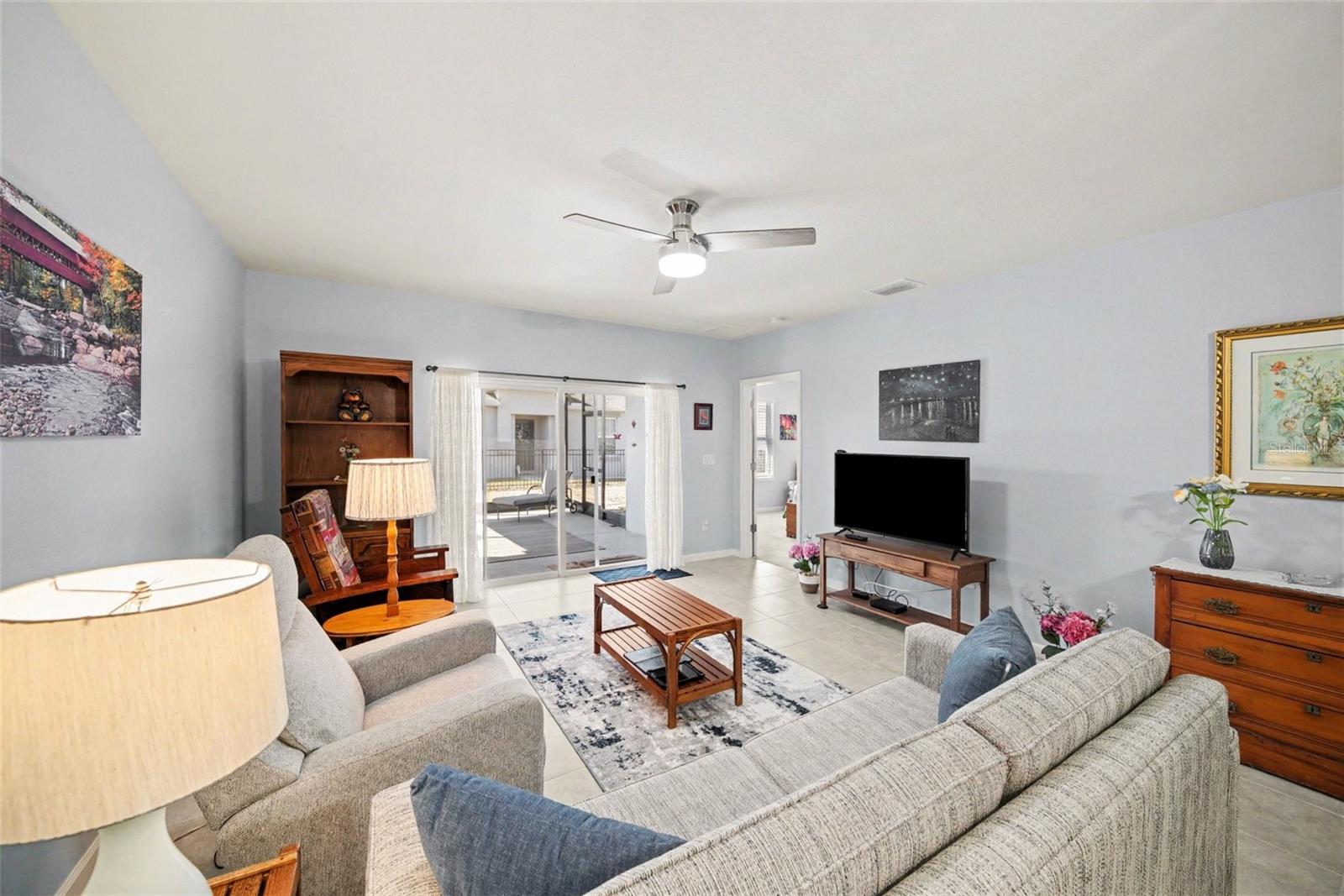 Image 6 of 41 For 18088 Turning Leaf Circle