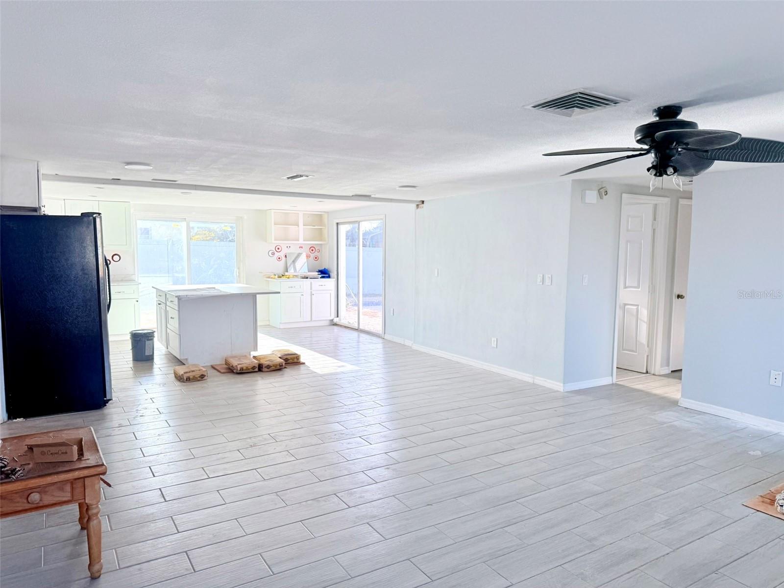 Image 2 of 10 For 11807 Alpine Parkway