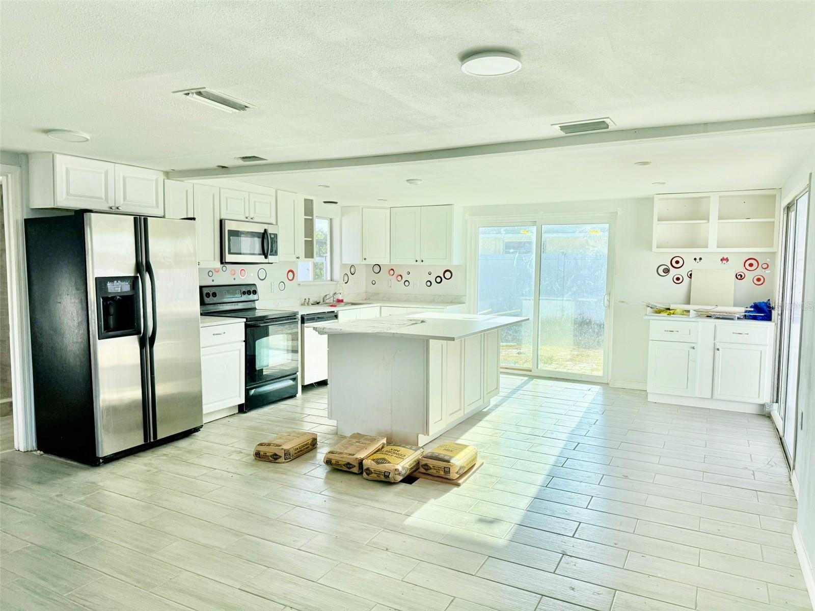 Image 3 of 10 For 11807 Alpine Parkway